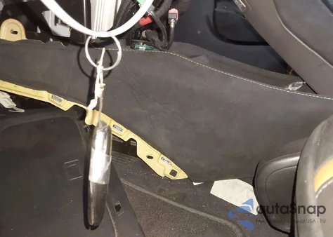 2021 Mclaren 720S Luxury /Performance / z USA, uszkodzony, nr VIN SBM14FCA4MW006247